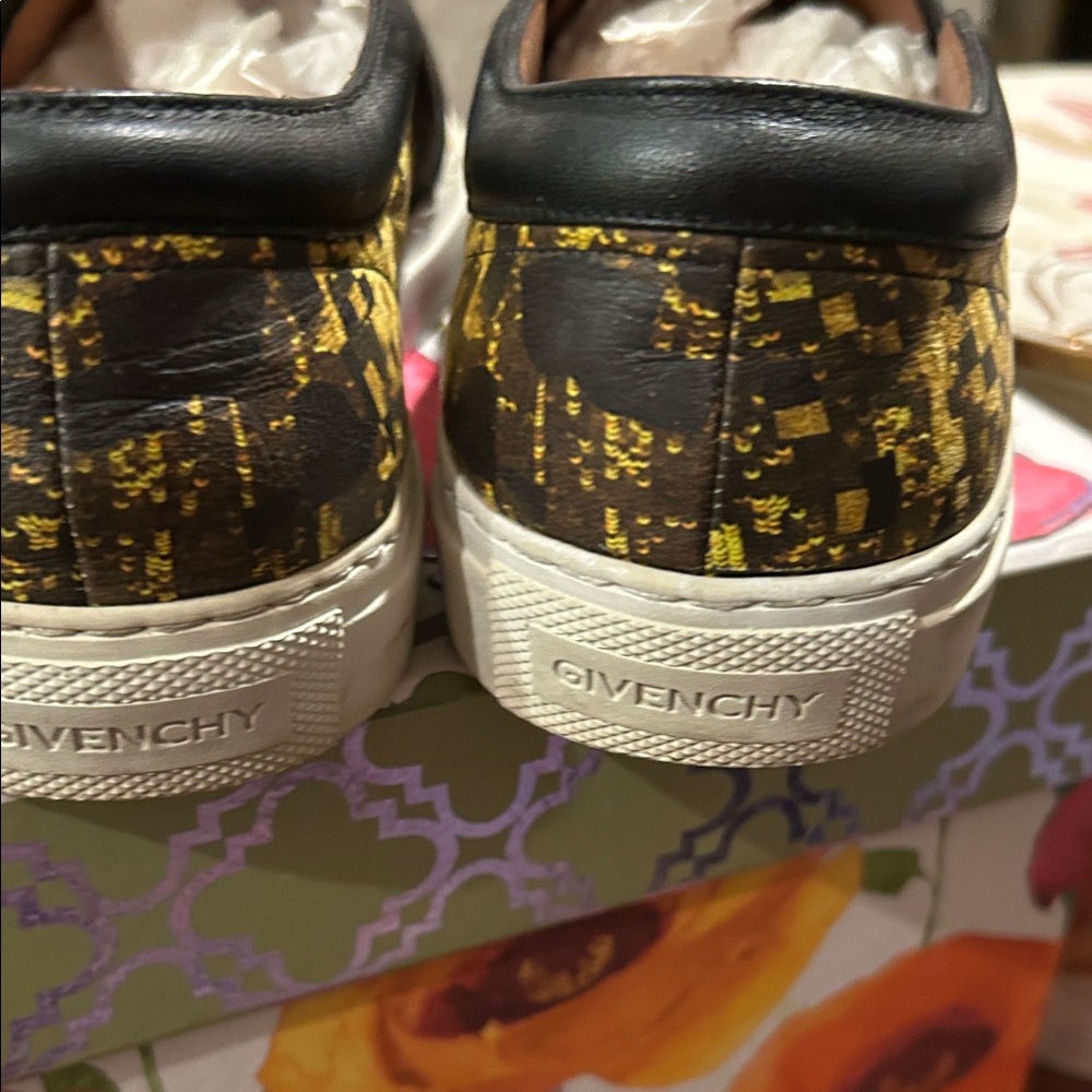 Givenchy Multicolor Patterned Flats - image 3